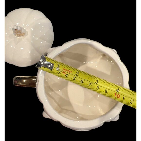 Hallmark Disney Princess Cinderella's Pumpkin Carriage White & Gold Mug‎ W Lid - Picture 7 of 8